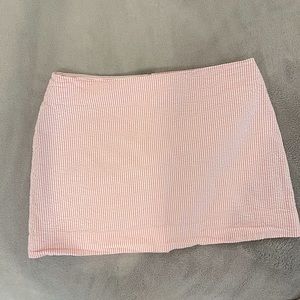 Lilly  Pulitzer Sear sucker skirt size 2